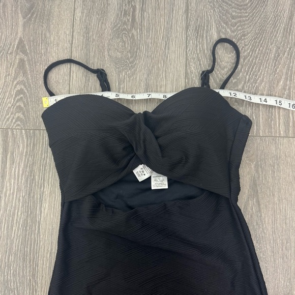 NIPTUCK SWIM Black Gamma Texture Luka Bandeau One Piece Size 6 - Picture 13 of 14